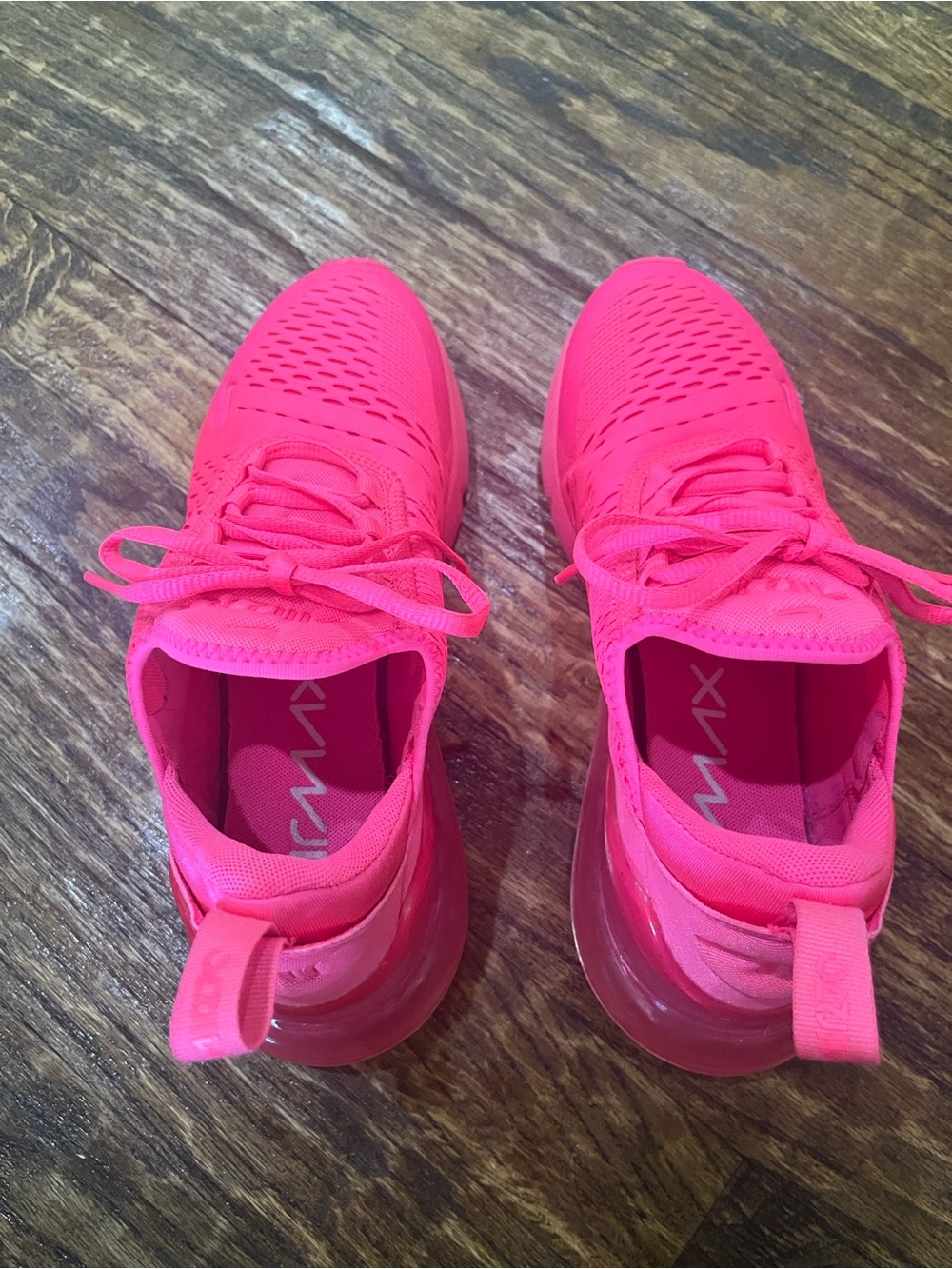 Nike Women’s Air Max 270 Vibrant Pink Sneakers 8 1/2 - Picture 8 of 8